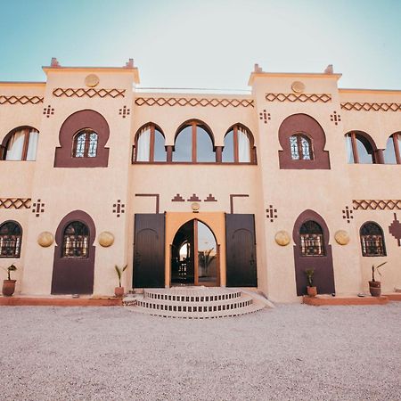 Traditional Riad Merzouga Dunes Экстерьер фото