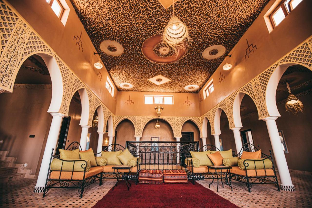 Traditional Riad Merzouga Dunes Экстерьер фото