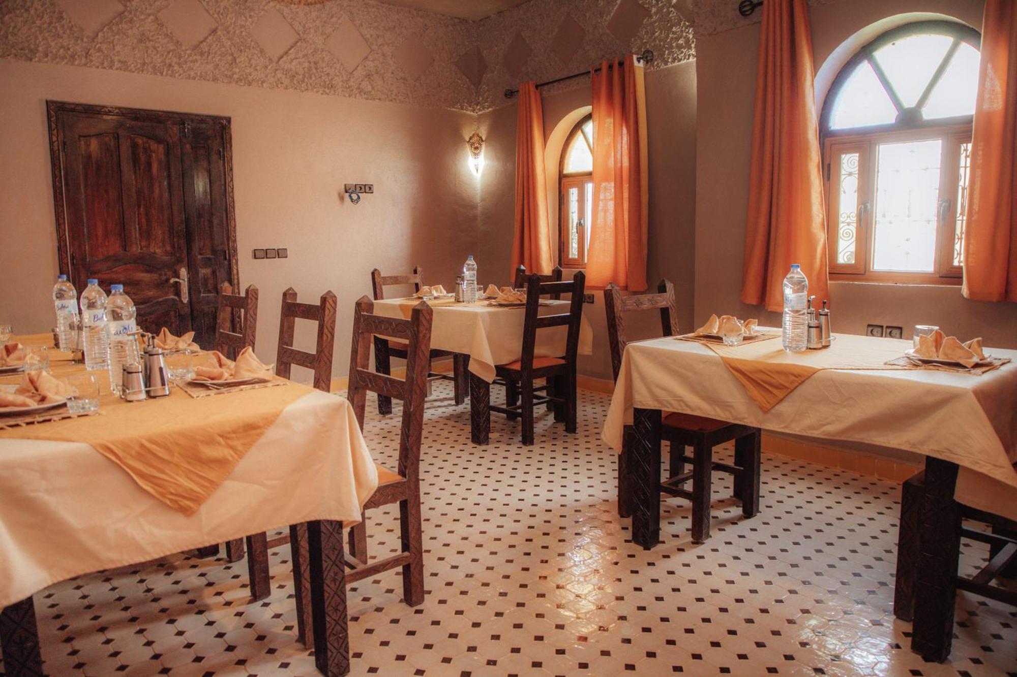 Traditional Riad Merzouga Dunes Экстерьер фото