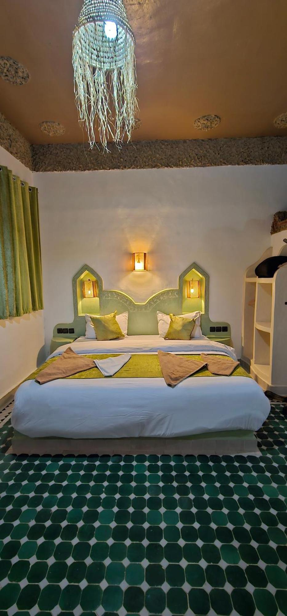 Traditional Riad Merzouga Dunes Экстерьер фото