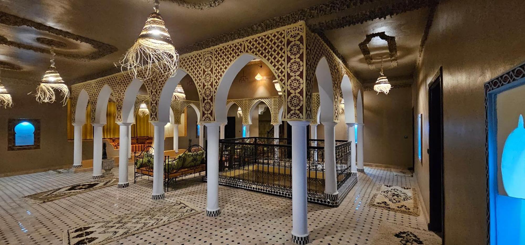 Traditional Riad Merzouga Dunes Экстерьер фото